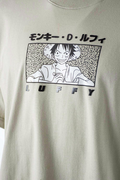  CAMISETA DE ONE PIECE REGULAR FIT PARA HOMBRE