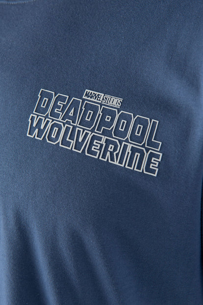  CAMISETA DE DEADPOOL AZUL CON ESTAMPADO EN ESPALDA GÉNERO NEUTRO