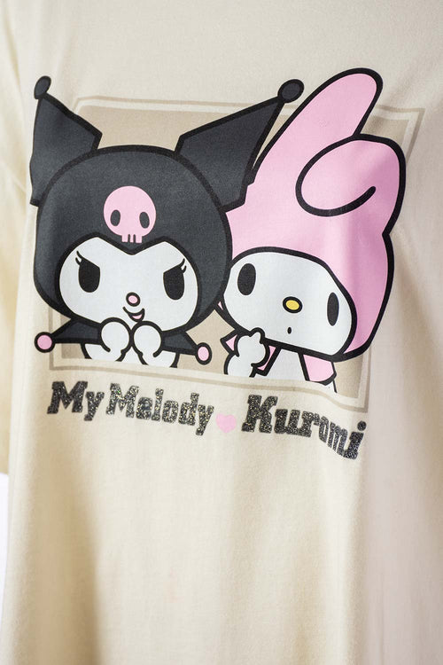 Card slide image -  CAMISETA DE MY MELODY & KUROMI RELAX FIT PARA MUJER