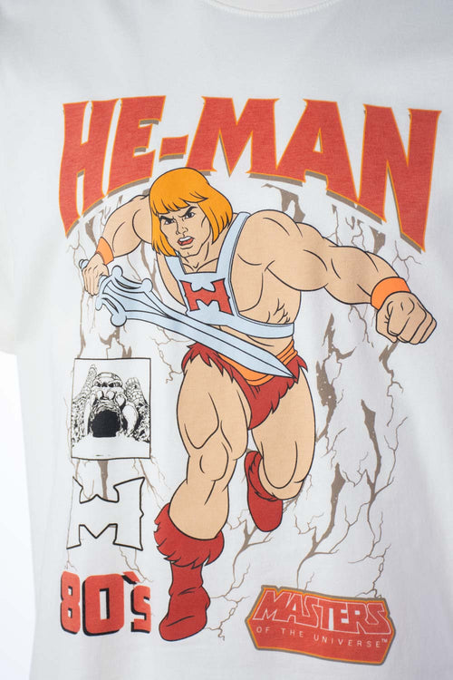 Card slide image -  CAMISETA DE HE MAN BLANCA REGULAR FIT PARA MUJER