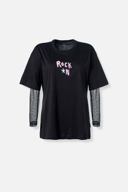  CAMISETA DE BT21 RELAX FIT PARA MUJER
