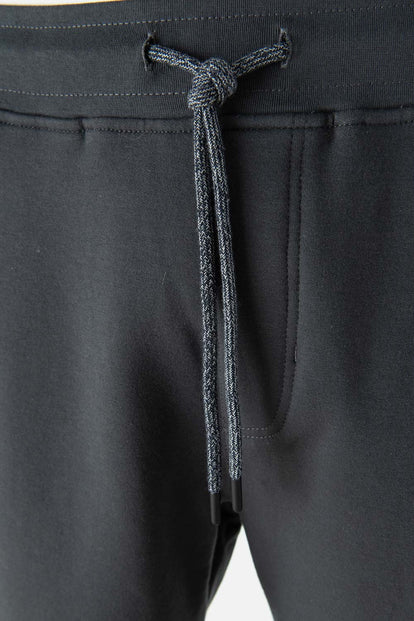  BERMUDA DE MOVIES CON BOLSILLOS GRIS PARA HOMBRE