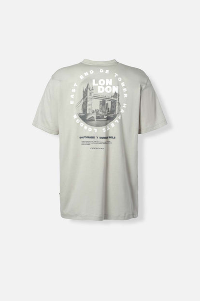  CAMISETA DE MOVIES REGULAR FIT PARA HOMBRE