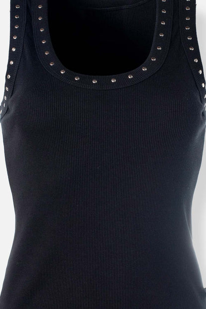  CAMISETA DE MOVIES NEGRA SLIM FIT PARA MUJER