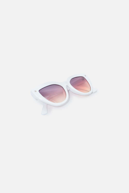 Card slide image -  GAFAS DE SOL MARCO BLANCO GÉNERO NEUTRO DE MOVIES